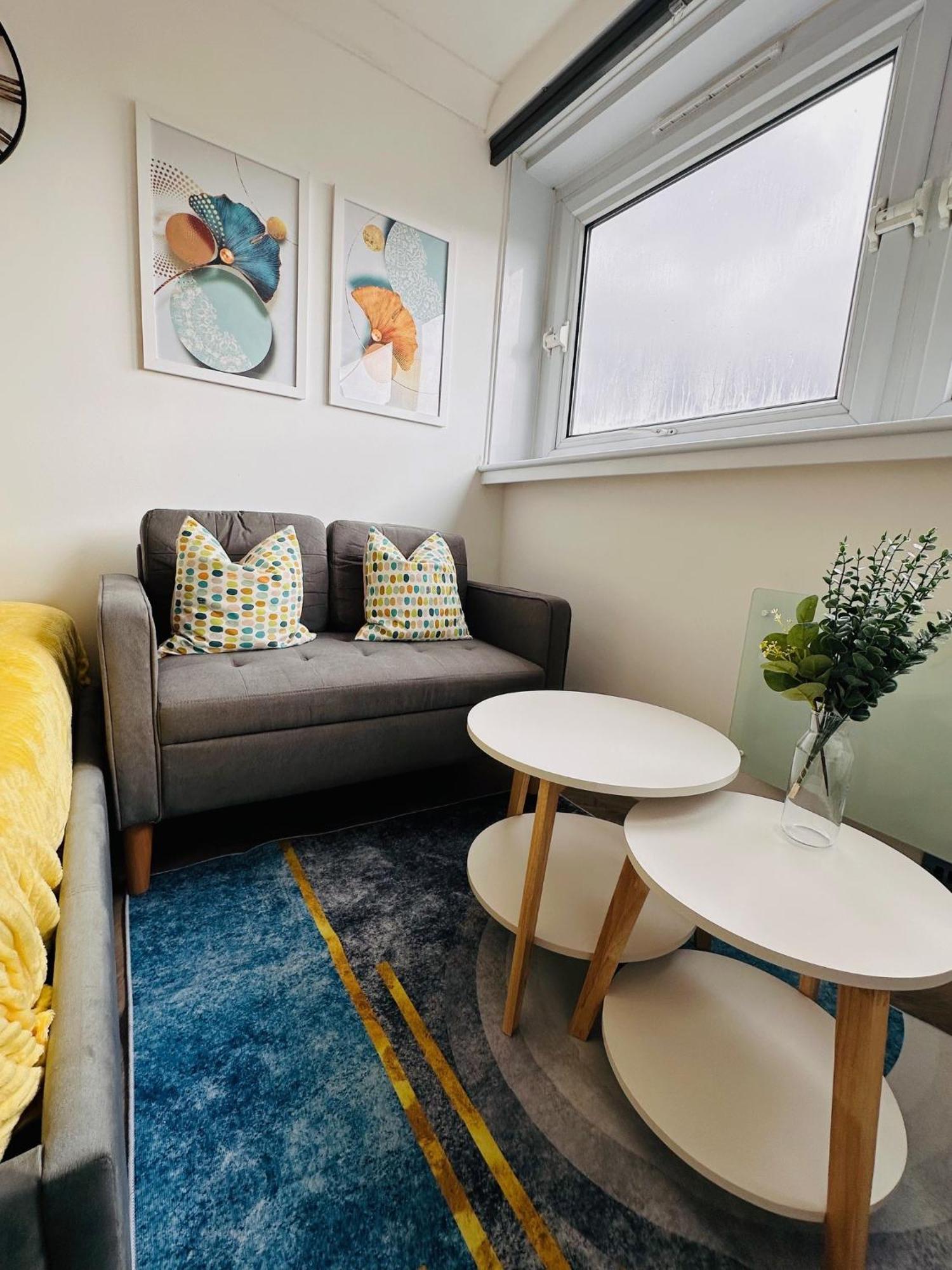 R1 - Private Room In Modern Shared Apartment, Each With Kitchenette, Central Birmingam Exterior foto